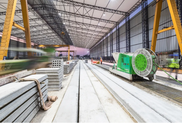 中铁八局一公司承建琴鹤大桥项目